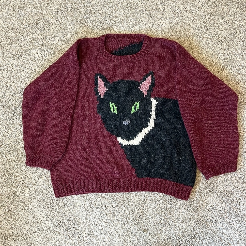 Vintage hand knit cat sweater - back detail